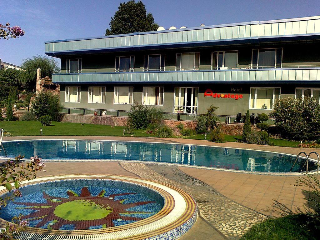 Advantage Hotel Самарканд Екстериор снимка
