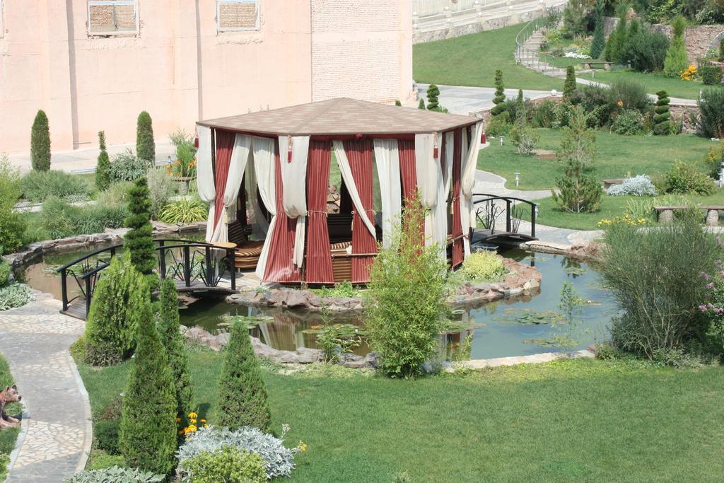Advantage Hotel Самарканд Екстериор снимка